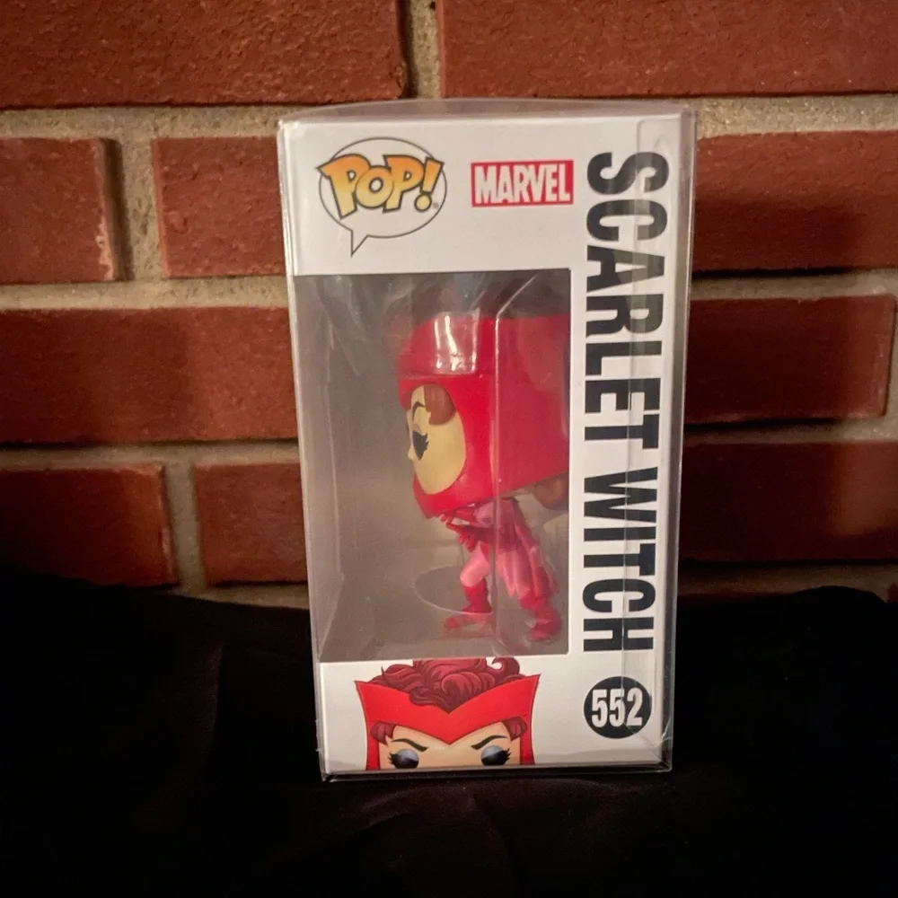 Funko Pop Marvel 80 Years Scarlet Witch #552